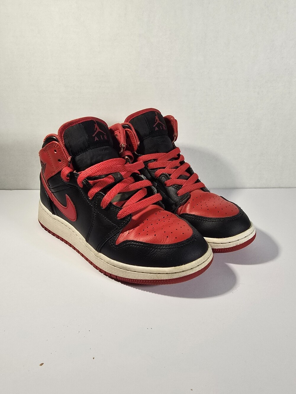 Air Jordan 1 Retro Sneakers
